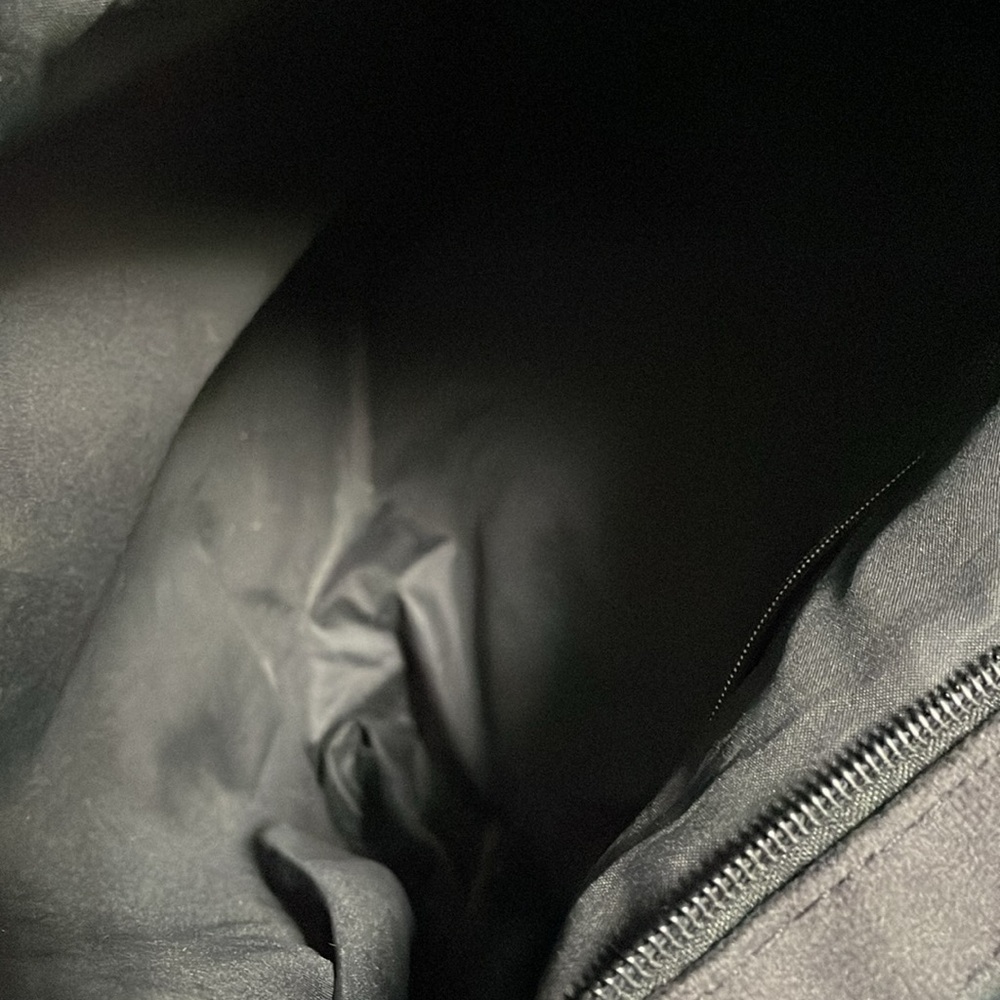 Black tote - Picture 5 of 9